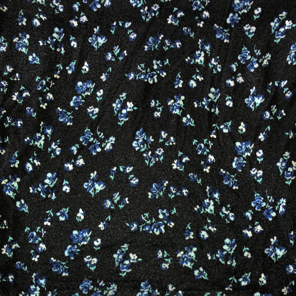 Floral Tee - Picture 3 of 4